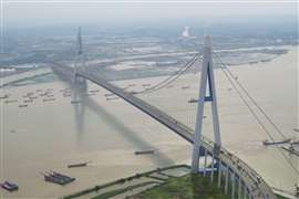 Sany uses new tech on concrete pour for US$7bn Shiziyang Bridge